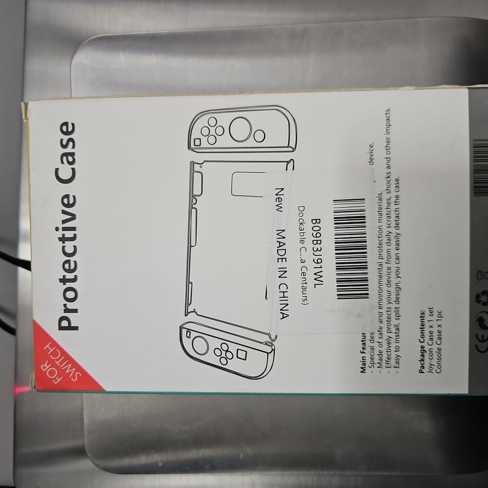 Protective Case for Switch - Red Design - Picture 2 of 2